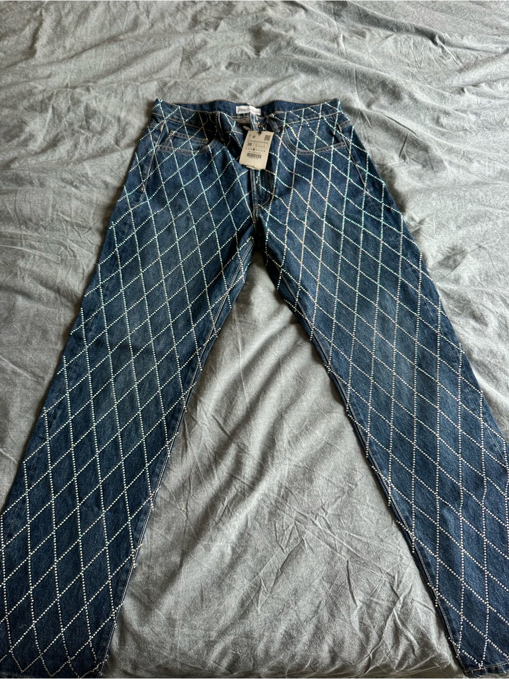 Zara Dark Blue Straight Jeans with Diamond Stitch